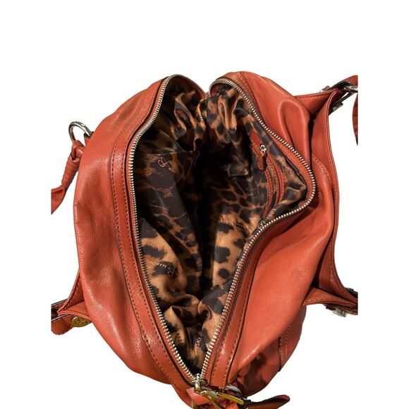 B. Makowsky Cognac Brown Leather Shoulder Bag Handbag Midsize Purse Authentic - Picture 3 of 9